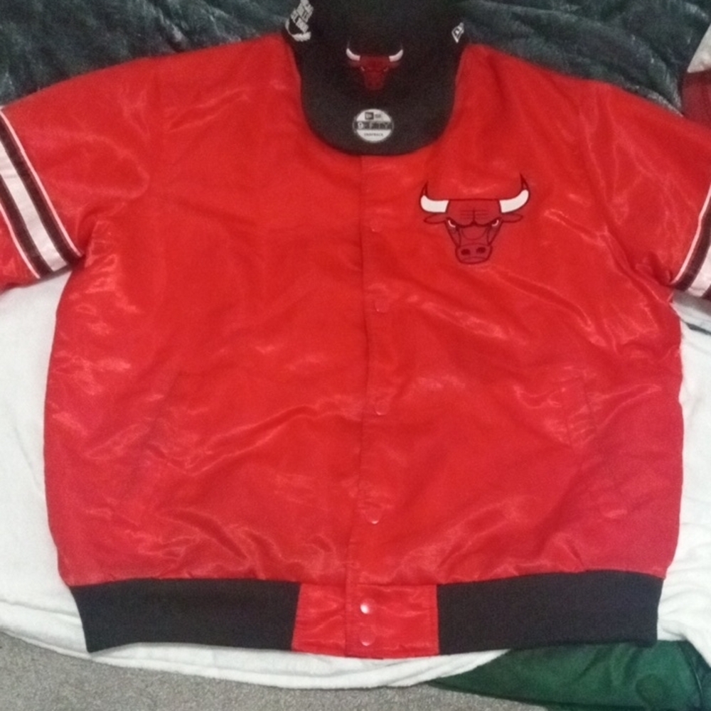 Chicago Bulls Red Satin Jacket